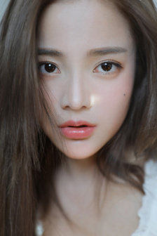 二女一杯完整版